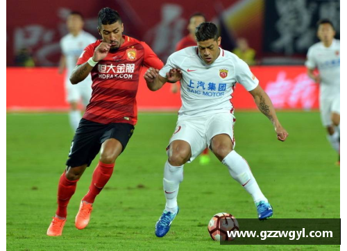 立博ladbrokes广州恒大在中超联赛中力克上海上港，登顶积分榜排名，双冠王的守擂战继续